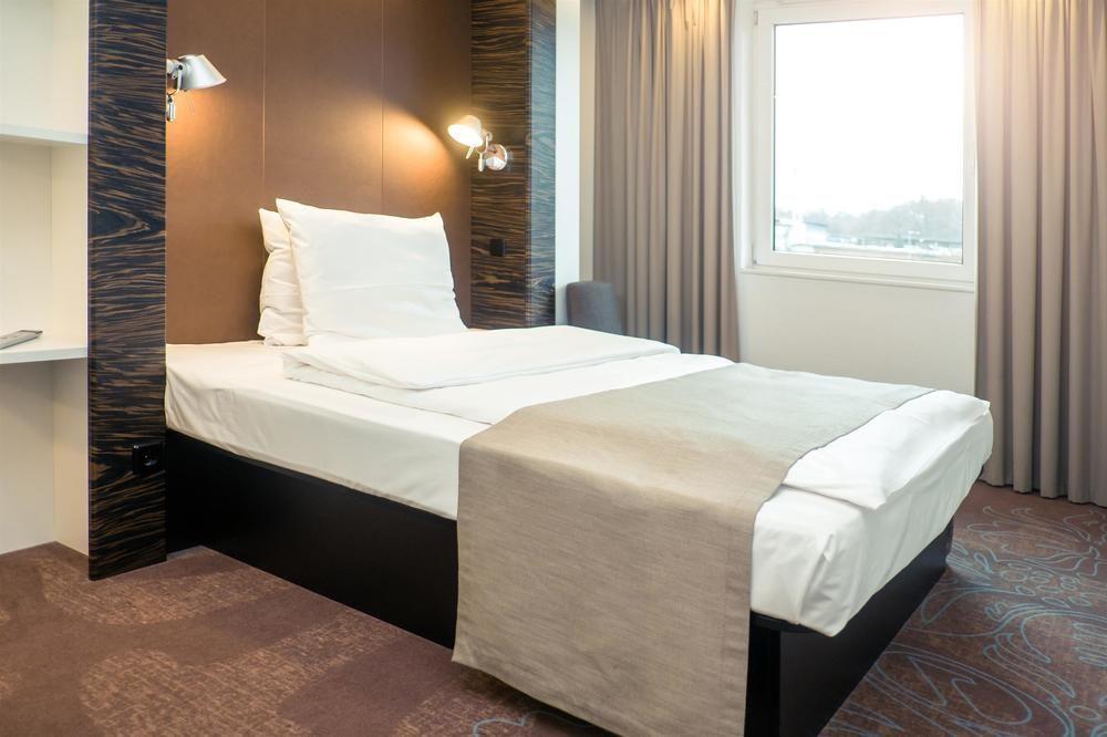 B&B Hotel Offenbach-Sued Екстериор снимка