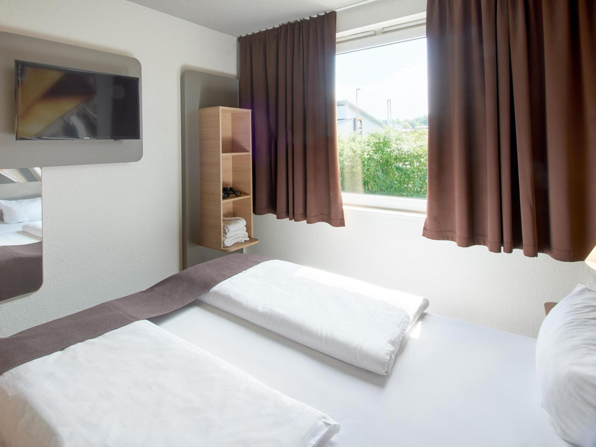 B&B Hotel Offenbach-Sued Екстериор снимка