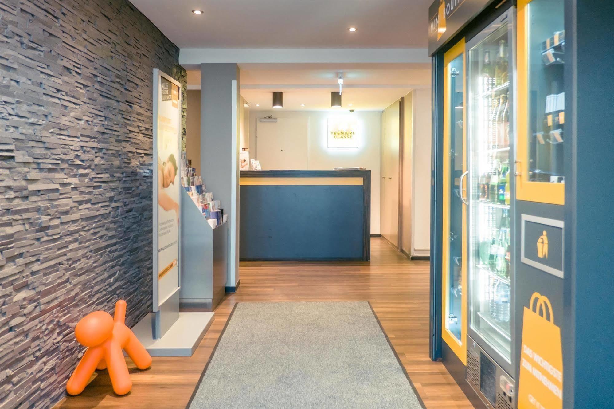 B&B Hotel Offenbach-Sued Екстериор снимка