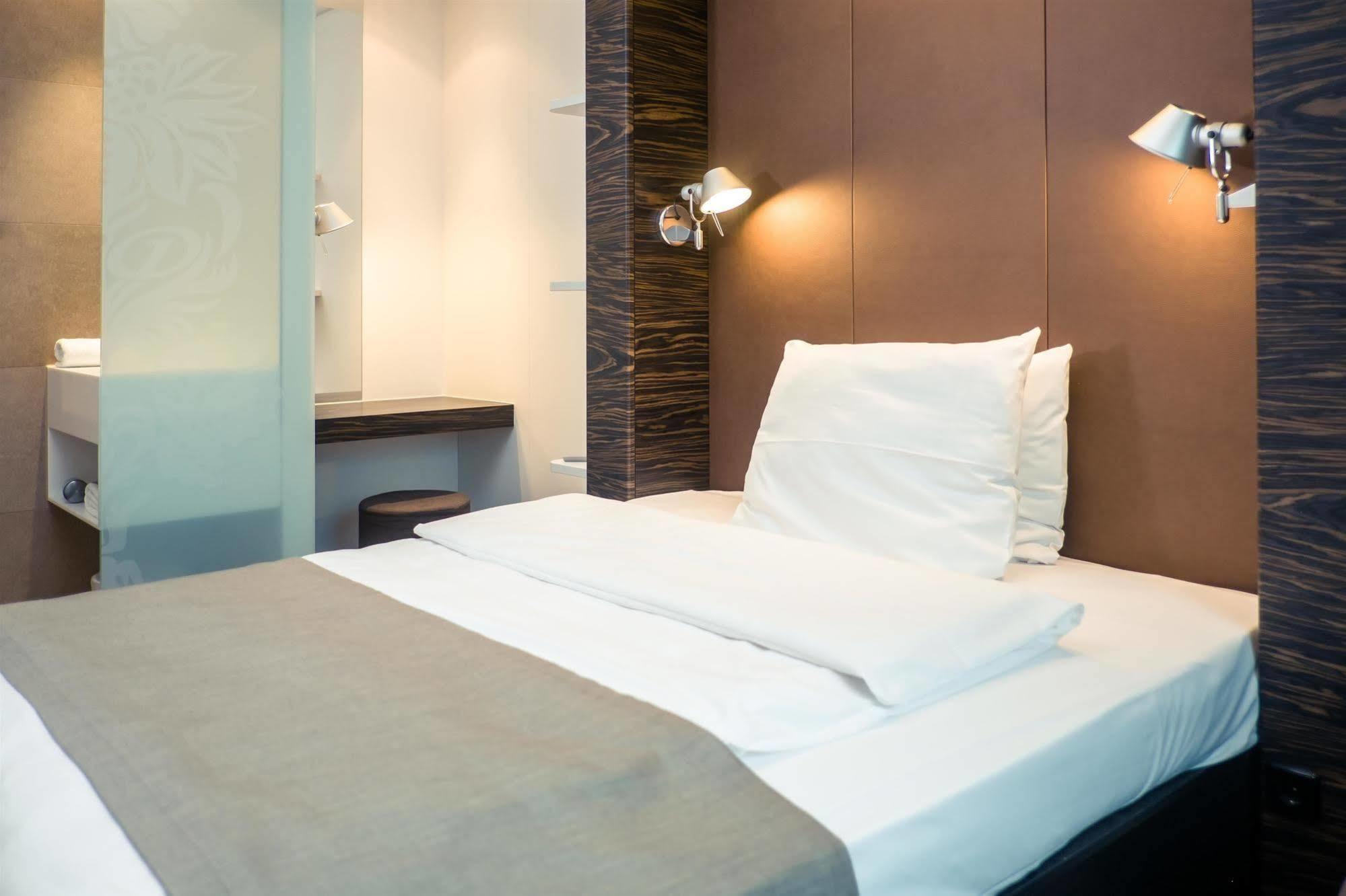 B&B Hotel Offenbach-Sued Екстериор снимка