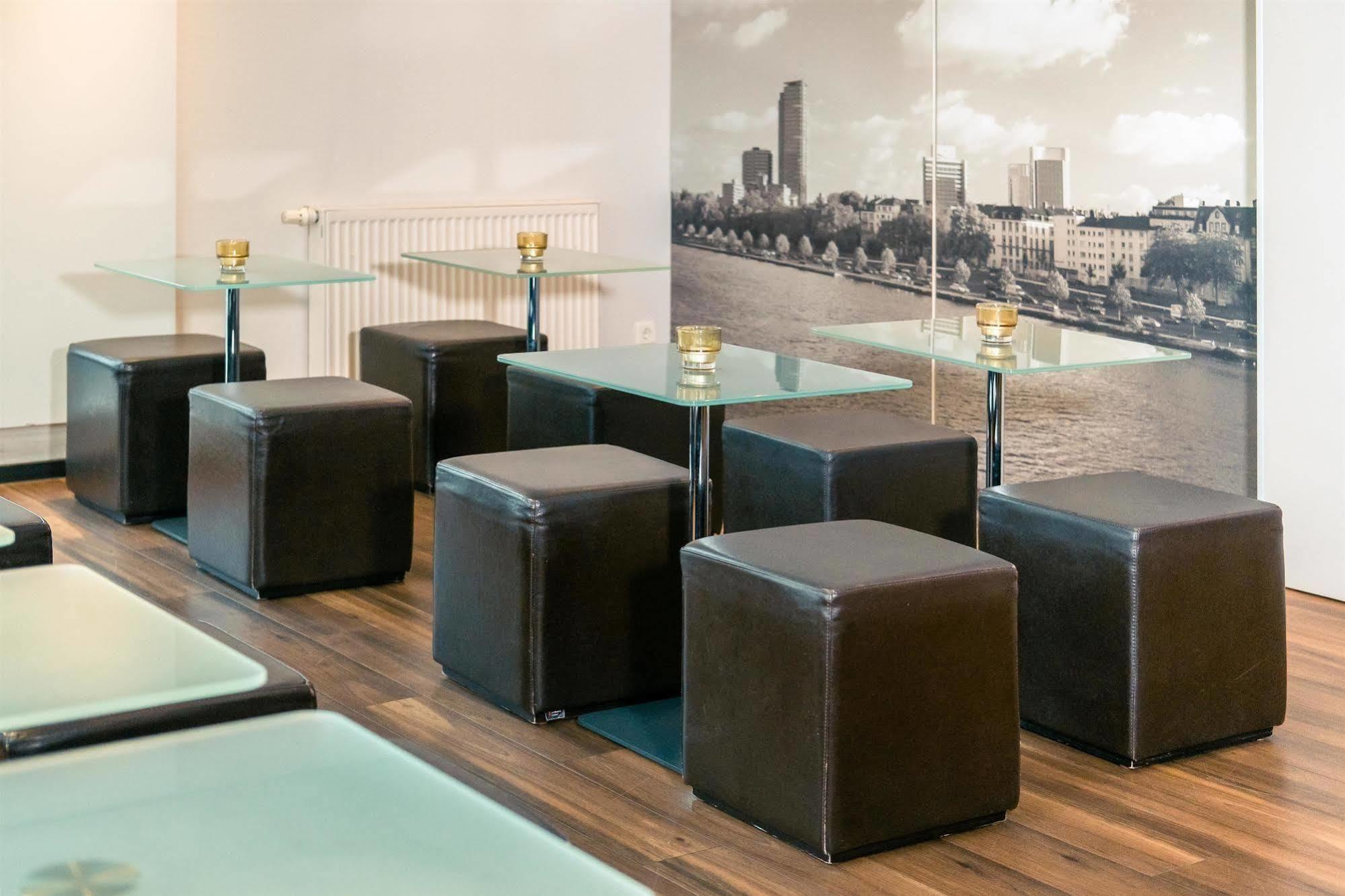 B&B Hotel Offenbach-Sued Екстериор снимка